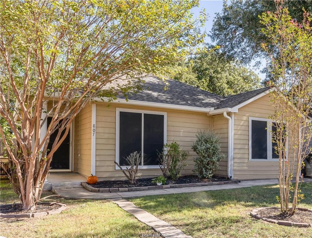 Photo - 807 Pasler St (College Station, TX)