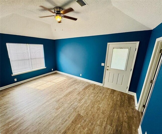 Foto del edificio - 312 Maple St