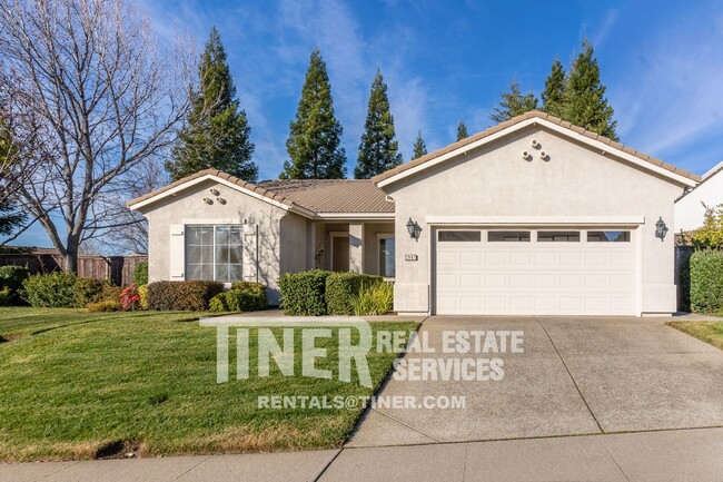 Building Photo - Stunning Home in Springfield at Whitney Oa...