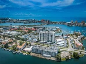 Building Photo - 400 Island Way