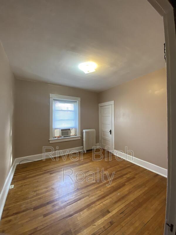 Building Photo - 619 South 5th Street - 1
