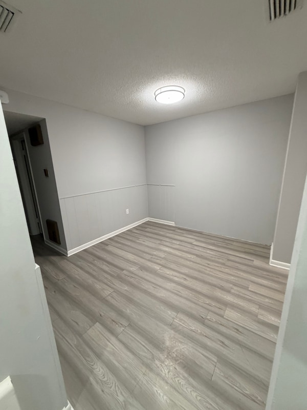 Building Photo - 6022 Tavendale Dr