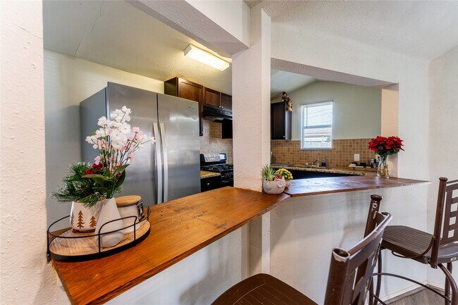 Foto del edificio - 2010 Caplin St