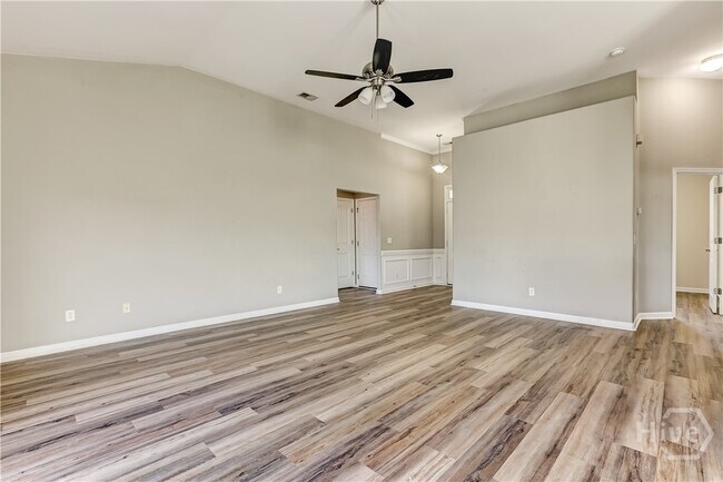 Building Photo - 32 Bay Willow Ct