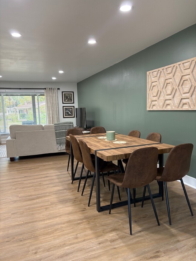Open Floorplan - 3527 Hillside Dr