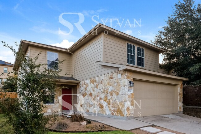 Building Photo - At Last, This Is What You Have Been Searching For!