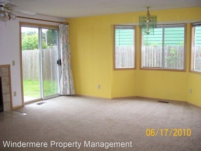 Foto del edificio - 3 br, 2 bath House - 2092 Oxford Ct