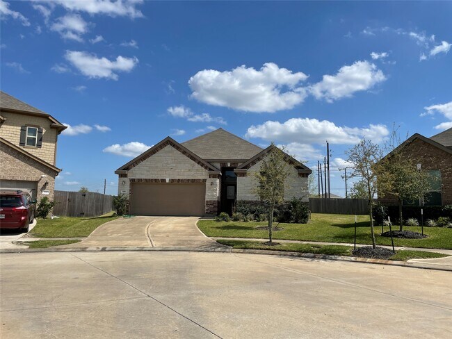 Foto del edificio - 5006 Pine Ridge Knoll Ct