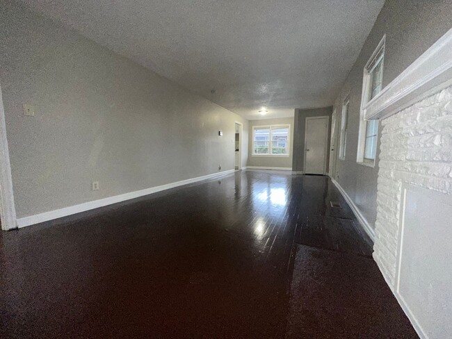 Foto del edificio - Home for rent in Huffman **ACCEPTS SECTION...