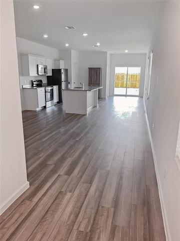 Building Photo - 111 Connecticut Ct