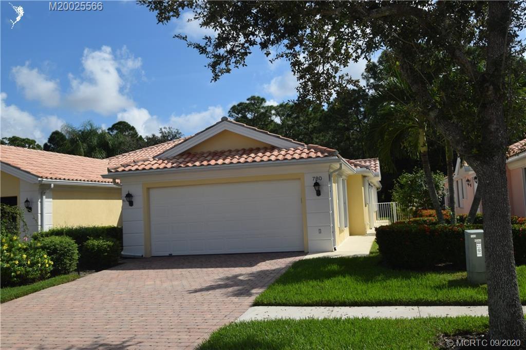 Foto principal - 780 SW Tamarrow Pl