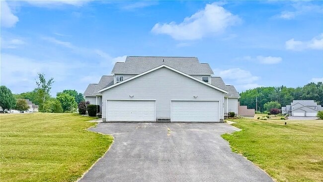 Foto del edificio - 2012 Rolling Meadows Ln