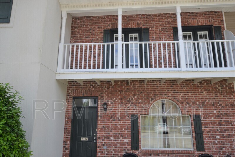 Foto principal - 2117 Cypress Hall Alley