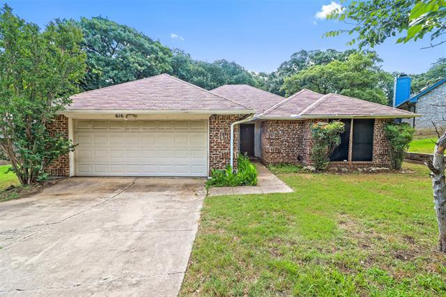Foto principal - 616 Lake Crest Pkwy
