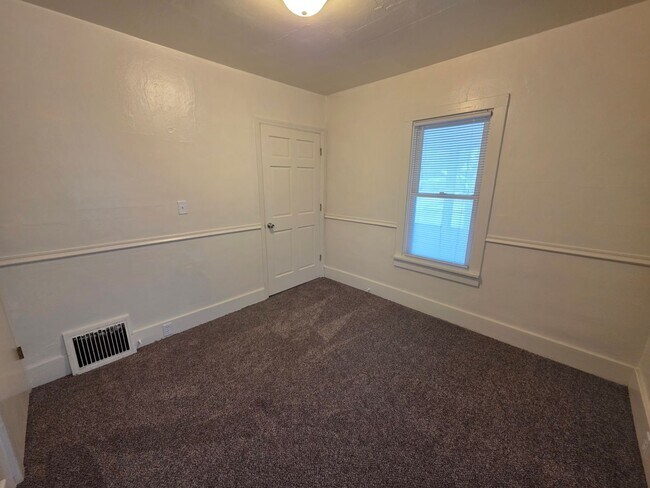 Foto del edificio - 216 S Mason St