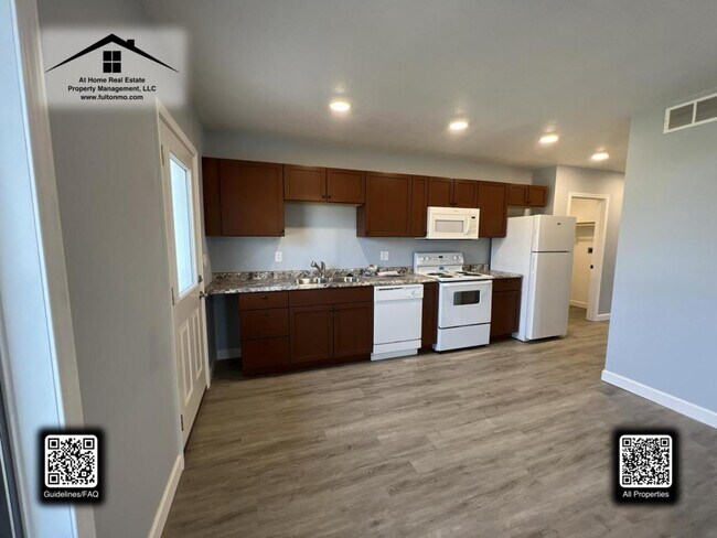 Building Photo - 5060 County Road 306, Apartment 3