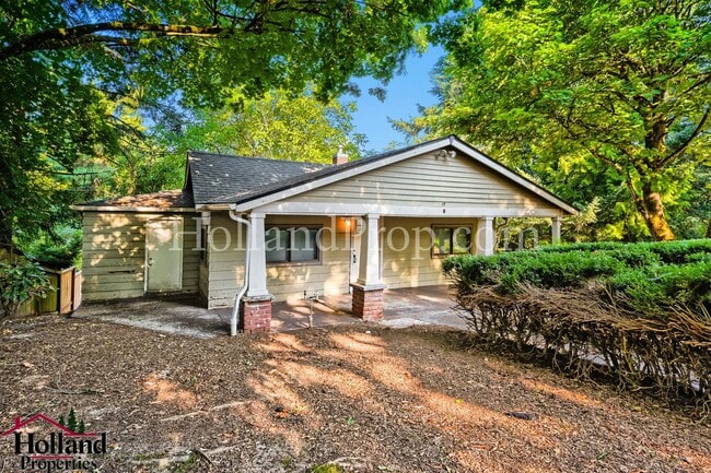 Building Photo - 9601 SW 42nd Ave