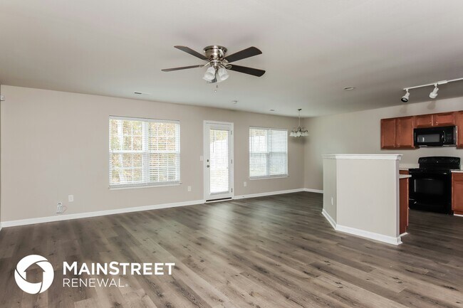 Foto del edificio - 4663 Chapel Ridge Dr