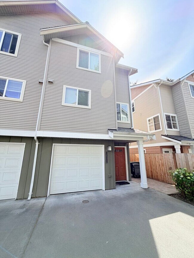 Photo - 12532 26th Ave NE Unit A Townhome