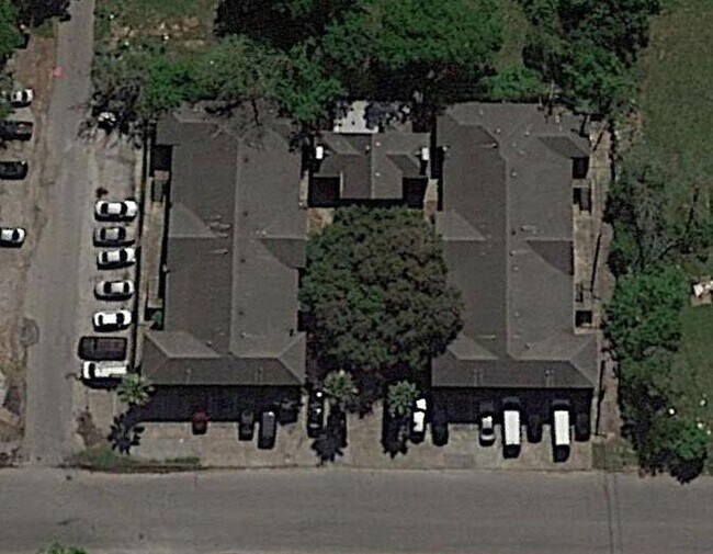 Foto del edificio - 6225 Tierwester St