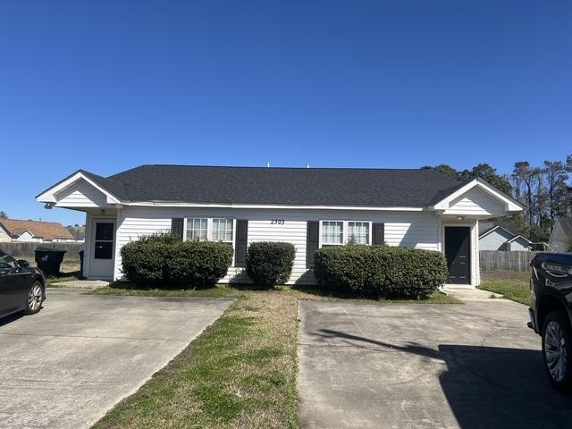 Foto del edificio - 2503 East St