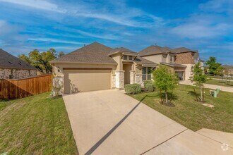 Building Photo - 1121 Lickety Ln