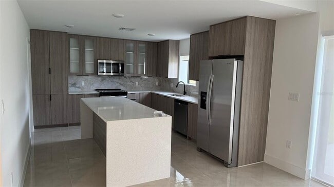 Building Photo - 6390 Chorus Dr