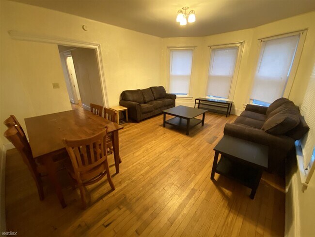 Foto del edificio - 6 br, 2 bath House - 545 Packard St # 1 54...