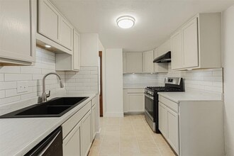 Building Photo - 1255 Blalock Rd