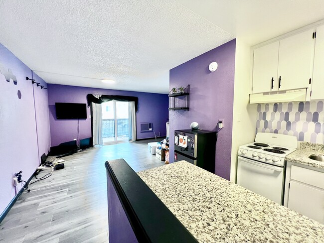 Foto del edificio - 2450 Lymbery St