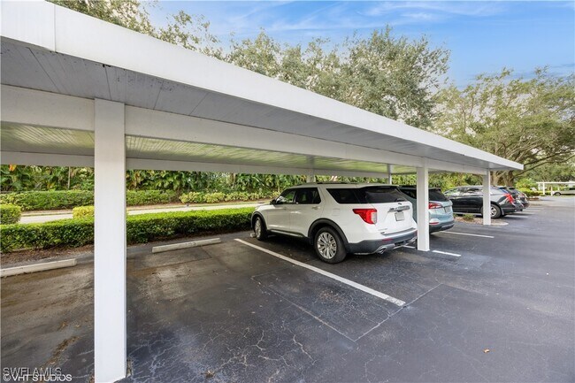 Foto del edificio - 2885 Citrus Lake Dr