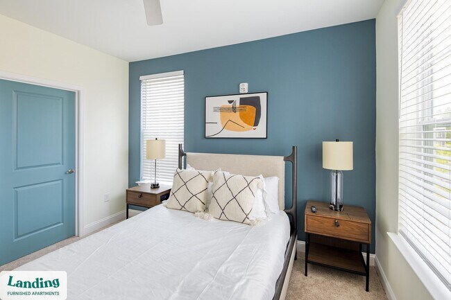 Foto del edificio - 135 Dresser Ln