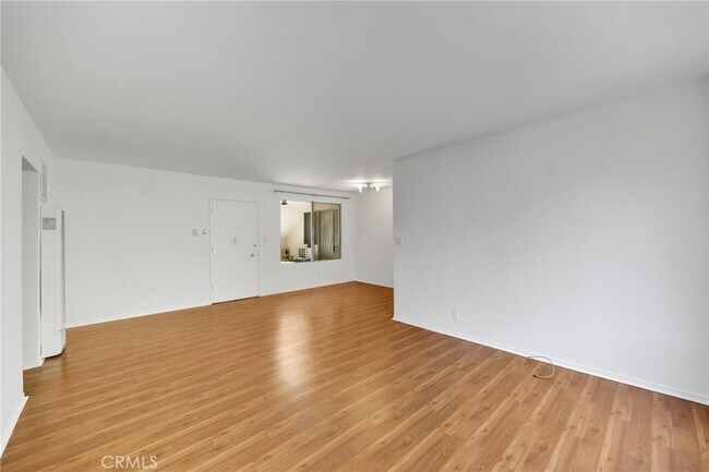 Foto del edificio - 1234 Laurel Ave