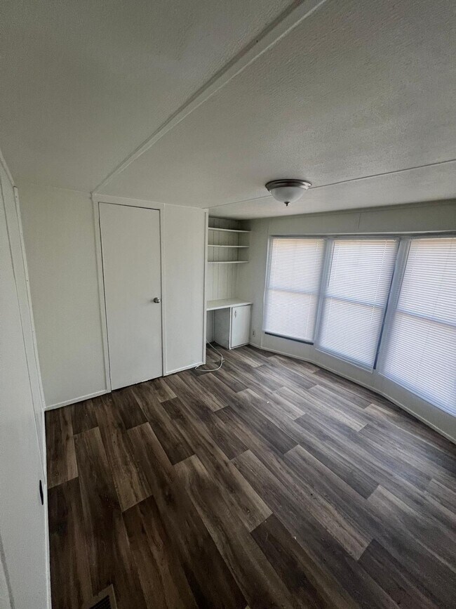 Foto del edificio - Renovated 3-Bed, 1-Bath Mobile Home