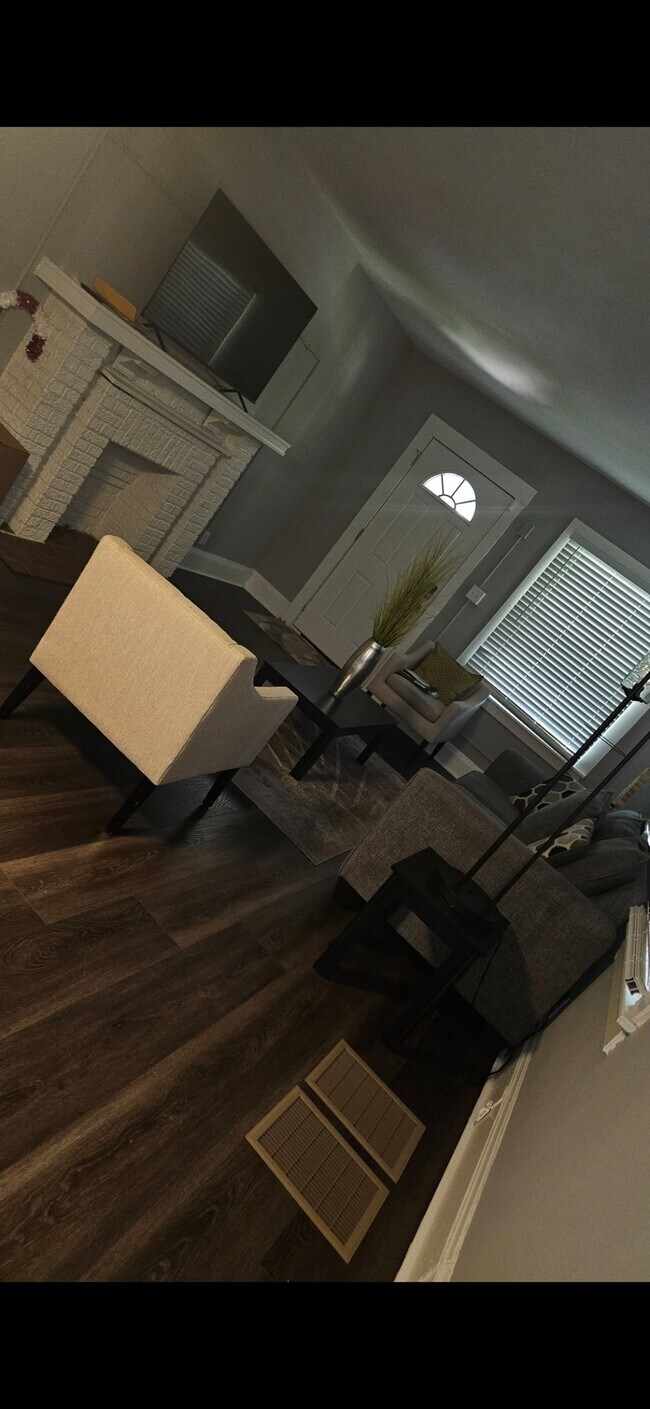 Foto del edificio - 960 S Ohio Ave