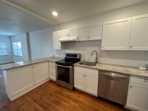 Building Photo - 23 S Ocean Blvd