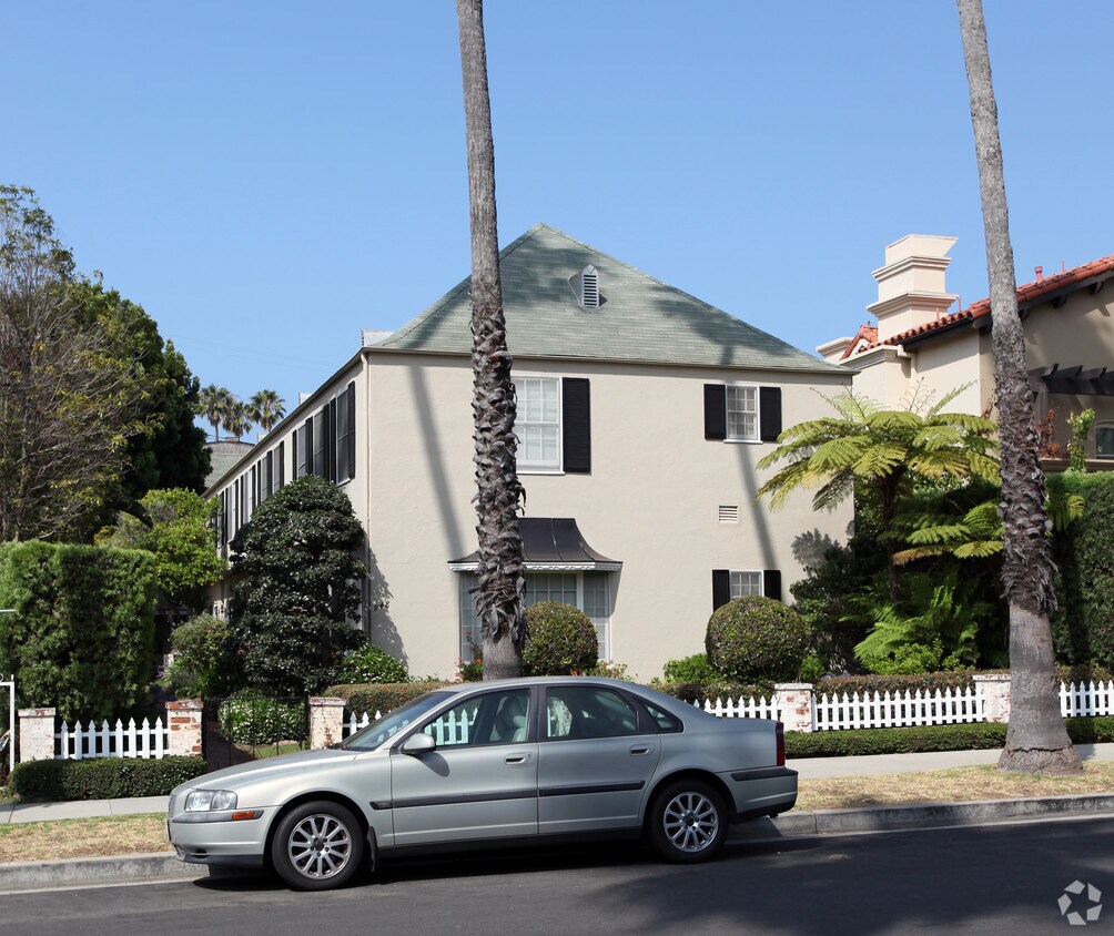 Primary Photo - 948 5th St