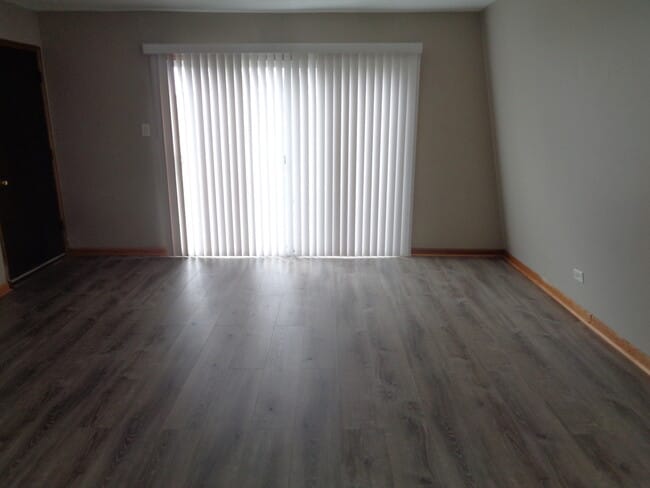 Building Photo - 7033 Mather Ave