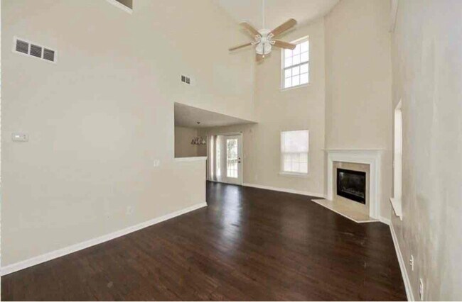 Foto del edificio - 3455 Carriage Chase Rd