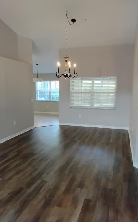 Foto del edificio - 3909 SE 8th St