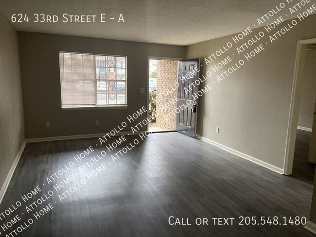 Building Photo - 2-Bedroom Apartment Convenient to McFarlan...