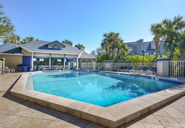 Building Photo - Sun Beach Club 884 - SBC884