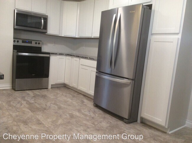 Foto del edificio - 3 br, 2.5 bath House - 1820 Milton Dr