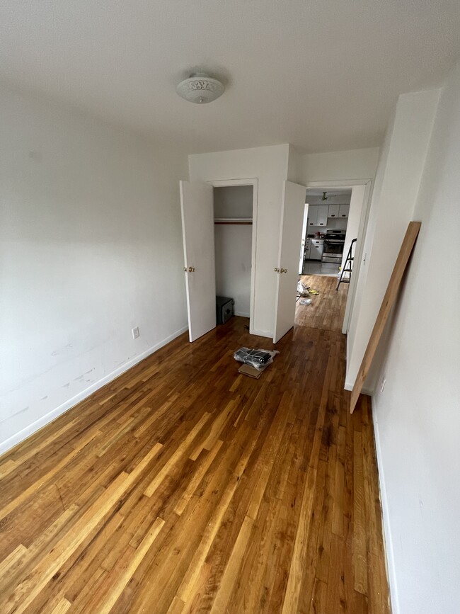 Habitación - 1739 149th St