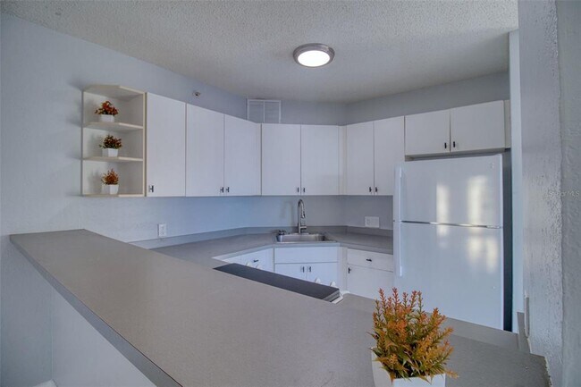 Foto del edificio - 3315-3358 58th Ave S