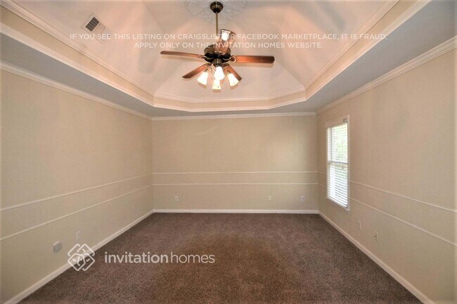Building Photo - 1055 River Overlook Dr NW