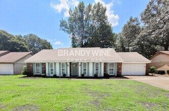 Building Photo - 7055 Cobblestone Dr
