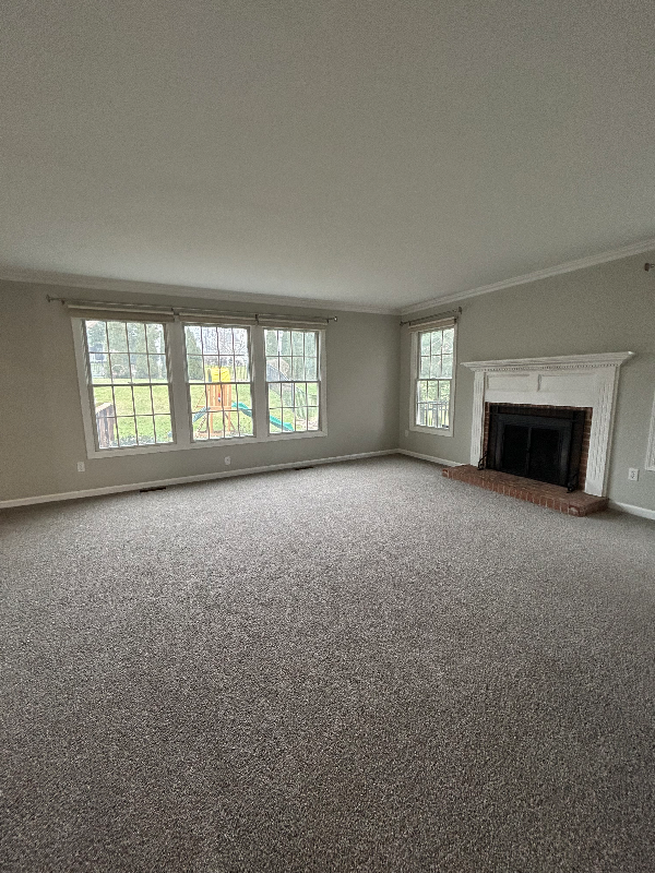 Building Photo - 509 Bluegrass Dr