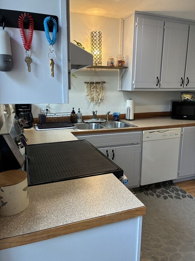 Foto del edificio - 7650 Birch Bay Dr