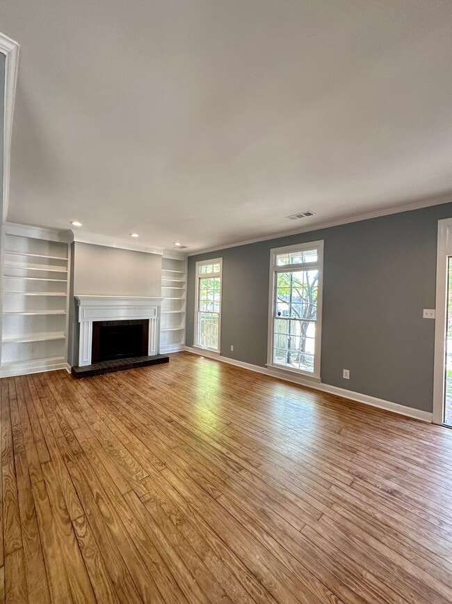 Photo - 1994 Peabody Ave House